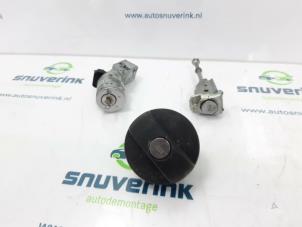 Gebrauchte Schlossset Citroen C3 (SC) 1.4 16V VTi Preis € 60,00 Margenregelung angeboten von Snuverink Autodemontage