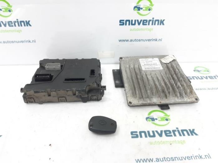 Used Engine management computer Renault Kangoo Express (FW) 1.5 dCi 85 Price € 181,48 Inclusive VAT offered by Snuverink Autodemontage