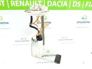 Używane Elektryczna pompa paliwa Opel Combo 1.3 CDTI 16V Cena € 60,50 Z VAT oferowane przez Snuverink Autodemontage