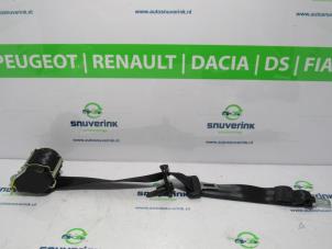 Gebrauchte Sicherheitsgurt Mitte hinten Renault Zoé (AG) R135 Preis € 72,60 Mit Mehrwertsteuer angeboten von Snuverink Autodemontage
