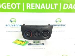 Używane Panel sterowania nagrzewnicy Opel Combo 1.3 CDTI 16V Cena € 90,75 Z VAT oferowane przez Snuverink Autodemontage