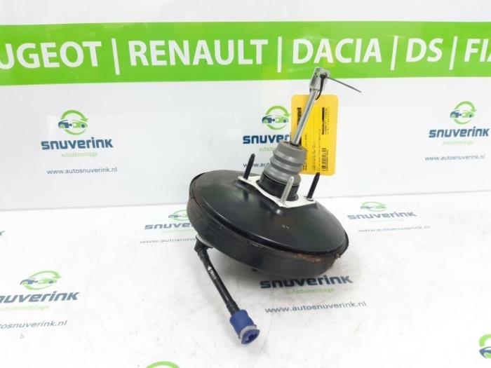 Usagé Servo frein Renault Twingo III (AH) 1.0 SCe 70 12V Prix € 69,99 Règlement à la marge proposé par Snuverink Autodemontage