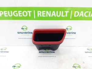 Used Storage compartment Renault Twingo III (AH) 1.0 SCe 70 12V Price € 25,00 Margin scheme offered by Snuverink Autodemontage