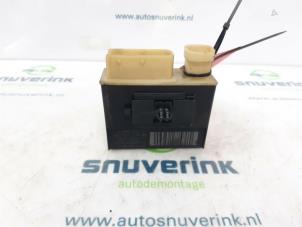 Używane Opornica wentylatora Citroen C3 (SC) 1.6 HDi 92 Cena € 30,00 Procedura marży oferowane przez Snuverink Autodemontage