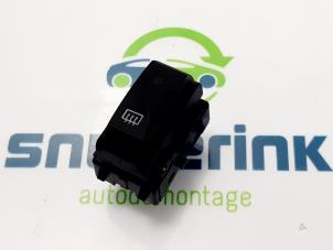 Used Rear window heating switch Opel Vivaro Combi 1.6 CDTI Biturbo 120 Price on request offered by Snuverink Autodemontage