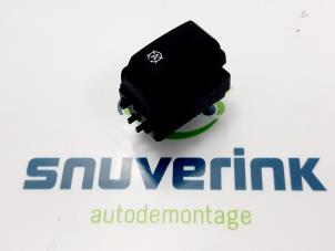 Used Start/stop switch Opel Vivaro Combi 1.6 CDTI Biturbo 120 Price on request offered by Snuverink Autodemontage