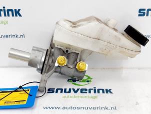 Used Master cylinder Peugeot 108 1.0 12V Price € 25,00 Margin scheme offered by Snuverink Autodemontage