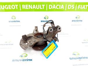 Usados Mangueta de dirección izquierda delante Peugeot 308 SW (L4/L9/LC/LJ/LR) 1.6 BlueHDi 120 Precio € 24,99 Norma de margen ofrecido por Snuverink Autodemontage