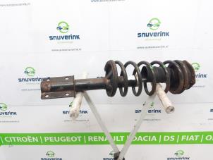 Used Front shock absorber rod, left Peugeot Boxer (230L) 2.5D 12V Price € 100,00 Margin scheme offered by Snuverink Autodemontage