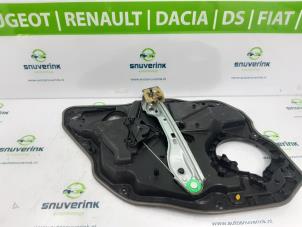 Used Rear window mechanism 2-door, right Volvo XC70 (BZ) 2.0 D3 20V Price on request offered by Snuverink Autodemontage