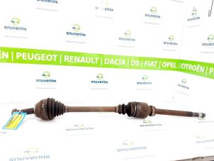 Used Front drive shaft, right Peugeot Boxer (230L) 2.5D 12V Price € 100,00 Margin scheme offered by Snuverink Autodemontage