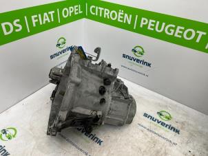 Usagé Boîte de vitesse Peugeot Expert (VA/VB/VE/VF/VY) 1.6 Blue HDi 95 16V Prix € 1.452,00 Prix TTC proposé par Snuverink Autodemontage