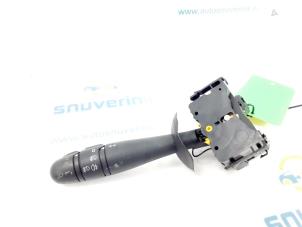 Gebrauchte Licht Schalter Opel Vivaro 2.5 DTI 16V Preis € 42,35 Mit Mehrwertsteuer angeboten von Snuverink Autodemontage