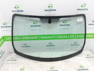 Used Frontscreen Renault Kangoo Express (FW) 1.5 dCi 90 FAP Price € 121,00 Inclusive VAT offered by Snuverink Autodemontage