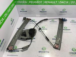 Używane Mechanizm szyby lewej przedniej wersja 2-drzwiowa Peugeot 208 I (CA/CC/CK/CL) 1.2 Vti 12V PureTech 82 Cena € 150,00 Procedura marży oferowane przez Snuverink Autodemontage