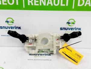 Used Steering column stalk Renault Megane III Berline (BZ) 1.5 dCi 110 Price € 60,00 Margin scheme offered by Snuverink Autodemontage