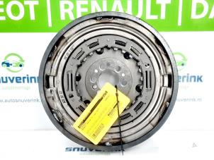 Used Flywheel Renault Captur (2R) 1.2 TCE 16V EDC Price € 200,00 Margin scheme offered by Snuverink Autodemontage