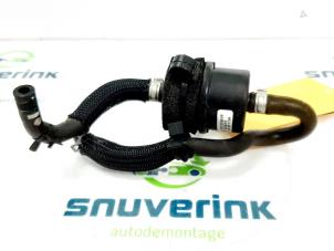 Used Hose (miscellaneous) Renault Clio IV (5R) 0.9 Energy TCE 90 12V Price € 20,00 Margin scheme offered by Snuverink Autodemontage