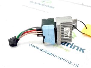 Used Glow plug relay Renault Clio IV (5R) 1.5 dCi 90 FAP Price € 30,00 Margin scheme offered by Snuverink Autodemontage