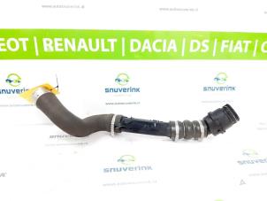 Usagé Tuyau intercooler Renault Clio IV (5R) 1.5 dCi 90 FAP Prix € 85,00 Règlement à la marge proposé par Snuverink Autodemontage