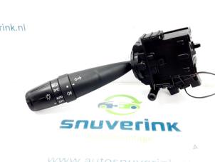 Usagé Commutateur lumière Suzuki Swift (ZA/ZC/ZD) 1.2 16V Prix € 50,00 Règlement à la marge proposé par Snuverink Autodemontage