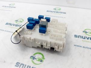 Usagé Boîte à fusibles Suzuki Swift (ZA/ZC/ZD) 1.2 16V Prix € 65,00 Règlement à la marge proposé par Snuverink Autodemontage