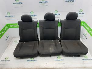 Used Rear bench seat Opel Vivaro 1.6 CDTI BiTurbo 140 Price € 181,50 Inclusive VAT offered by Snuverink Autodemontage