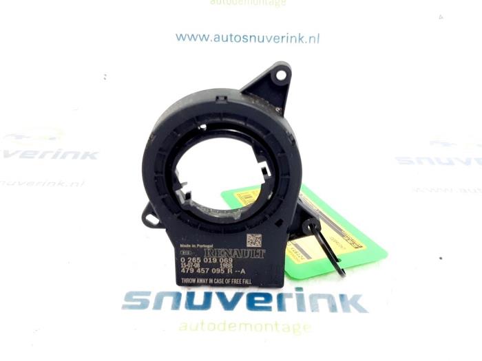 Begagnade Styrvinkelsensor Opel Vivaro 1.6 CDTI BiTurbo 140 Pris € 30,24 Inklusive moms erbjuds av Snuverink Autodemontage