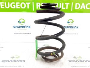 Used Rear coil spring Opel Vivaro 1.6 CDTI BiTurbo 140 Price € 30,25 Inclusive VAT offered by Snuverink Autodemontage