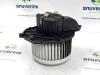Heating and ventilation fan motor from a Peugeot Partner (GC/GF/GG/GJ/GK), 2008 / 2018 1.6 HDI 75 16V, Delivery, Diesel, 1.560cc, 55kW (75pk), FWD, DV6BUTED4; 9HT, 2008-04 / 2018-12, GC9HT; GF9HT; 7A9HT; 7B9HT; 7D9HT 2009