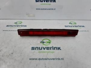 Used Third brake light Renault Clio IV (5R) 1.5 Energy dCi 90 FAP Price € 15,00 Margin scheme offered by Snuverink Autodemontage