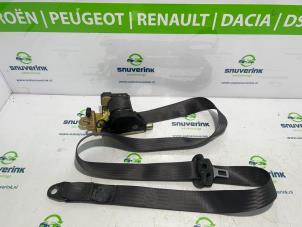 Used Front seatbelt, right Peugeot Boxer (230P) 2.5TD di 12V Price € 100,00 Margin scheme offered by Snuverink Autodemontage