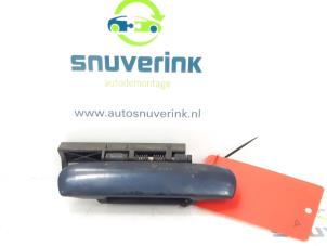 Usagé Poignée de porte avant droite Citroen Xsara (N1) 1.6 16V Prix € 25,00 Règlement à la marge proposé par Snuverink Autodemontage
