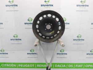 Usagé Jante Citroen C3 (SC) 1.2 VTi 82 12V Prix € 35,00 Règlement à la marge proposé par Snuverink Autodemontage