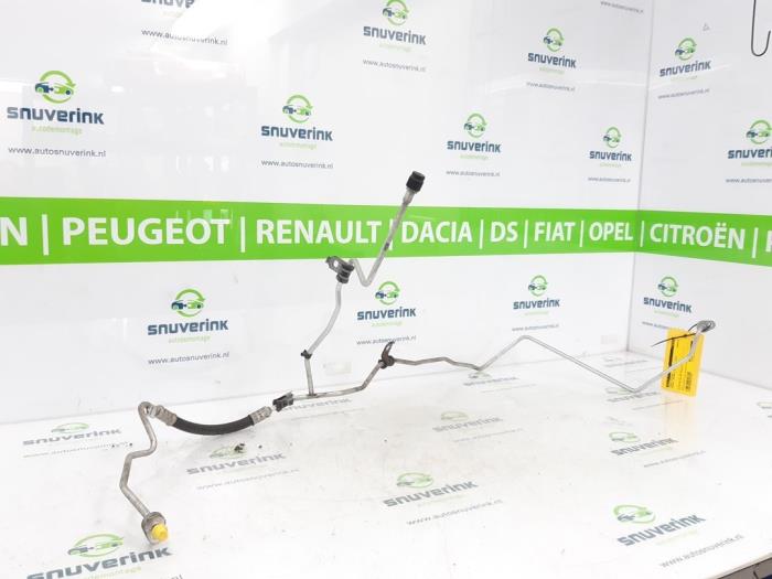 Klima Leitung van een Renault Megane III Grandtour (KZ) 1.5 dCi 110 2013