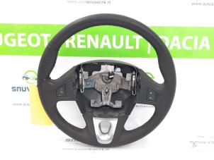 Gebrauchte Lenkrad Renault Megane III Grandtour (KZ) 1.5 dCi 110 Preis € 75,00 Margenregelung angeboten von Snuverink Autodemontage