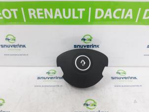 Used Left airbag (steering wheel) Renault Clio III (BR/CR) 1.2 16V TCe 100 Price € 50,00 Margin scheme offered by Snuverink Autodemontage