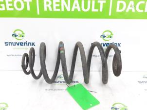 Used Rear coil spring Opel Vivaro 1.5 CDTI 120 Price € 48,40 Inclusive VAT offered by Snuverink Autodemontage