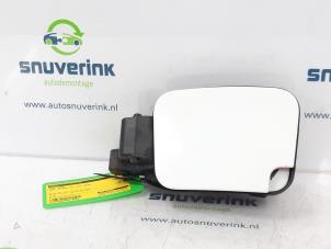 Used Tank cap cover Opel Vivaro 1.5 CDTI 120 Price € 36,30 Inclusive VAT offered by Snuverink Autodemontage