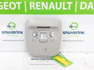 Used Interior lighting, front Opel Vivaro 1.5 CDTI 120 Price € 36,30 Inclusive VAT offered by Snuverink Autodemontage
