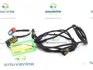 Used Wiring harness Opel Vivaro 1.5 CDTI 120 Price € 72,60 Inclusive VAT offered by Snuverink Autodemontage