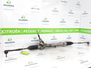 Usagé Boîtier de direction Opel Vivaro 1.5 CDTI 120 Prix € 242,00 Prix TTC proposé par Snuverink Autodemontage
