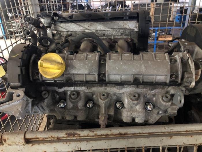 Engine from a Renault Laguna I (B56) 1.8 1999