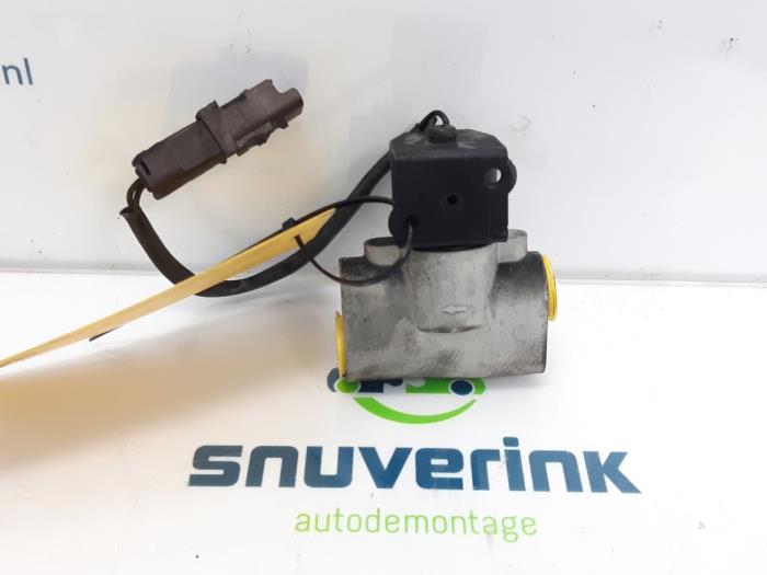 Begagnade Trycksensor, luftkonditionering Renault Zoé (AG) R135 Pris € 36,00 Inklusive moms erbjuds av Snuverink Autodemontage