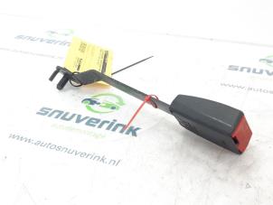 Used Front seatbelt buckle, right Renault Clio III (BR/CR) 1.5 dCi FAP Price € 25,00 Margin scheme offered by Snuverink Autodemontage
