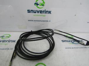 Used Convertible roof hydraulic line Peugeot 307 CC (3B) 2.0 16V Price € 80,00 Margin scheme offered by Snuverink Autodemontage