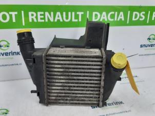 Używane Chlodnica miedzystopniowa Renault Twingo II (CN) 1.5 dCi 90 FAP Cena € 40,00 Procedura marży oferowane przez Snuverink Autodemontage