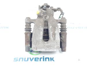 Used Rear brake calliper, right Renault Clio III (BR/CR) 1.5 dCi 105 Price € 40,00 Margin scheme offered by Snuverink Autodemontage