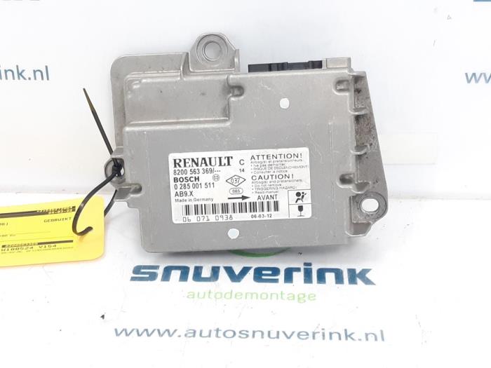 Begagnade Airbagmodul Renault Clio III (BR/CR) 1.5 dCi 105 Pris € 33,98 Marginaltabell erbjuds av Snuverink Autodemontage