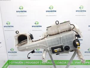 Gebrauchte Heizgehäuse Citroen Berlingo 1.6i Preis € 363,00 Mit Mehrwertsteuer angeboten von Snuverink Autodemontage